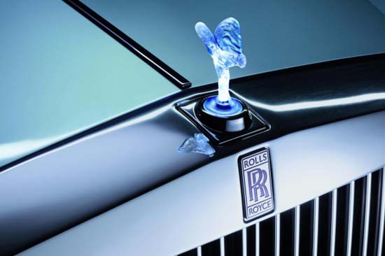 Rolls-Royce Cullinan carsweek.ru.jpg